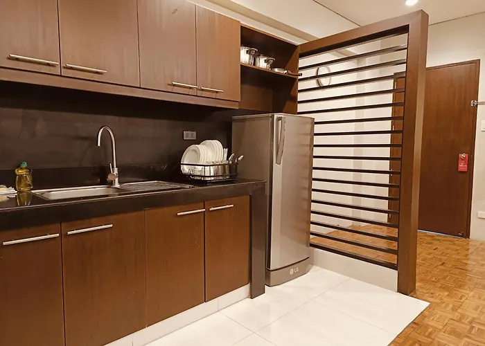 Central hotel: Tropicana Suites