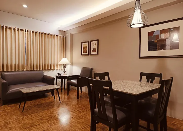 Central hotel: Tropicana Suites